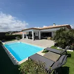 Azura Vue Panoramique 빌라 *
